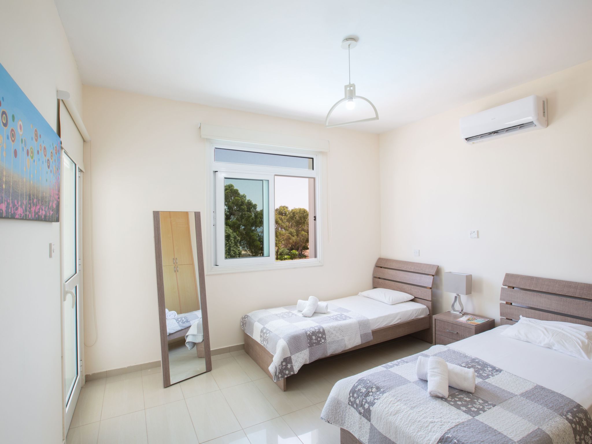 Schöne Villa direkt am Meer-Image-tags.info