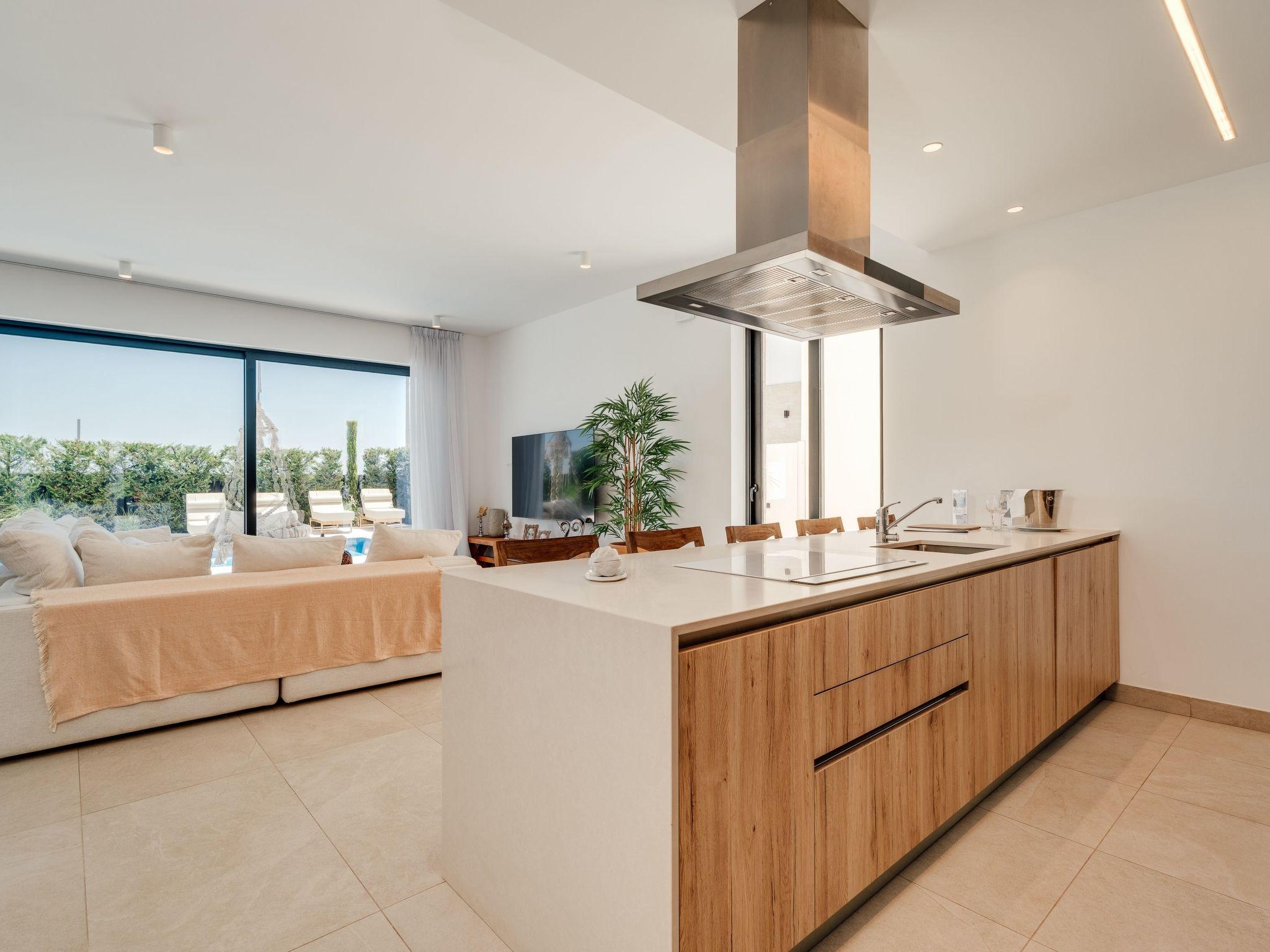 Photo of "Hercules 41" mit privatem Parkplatz