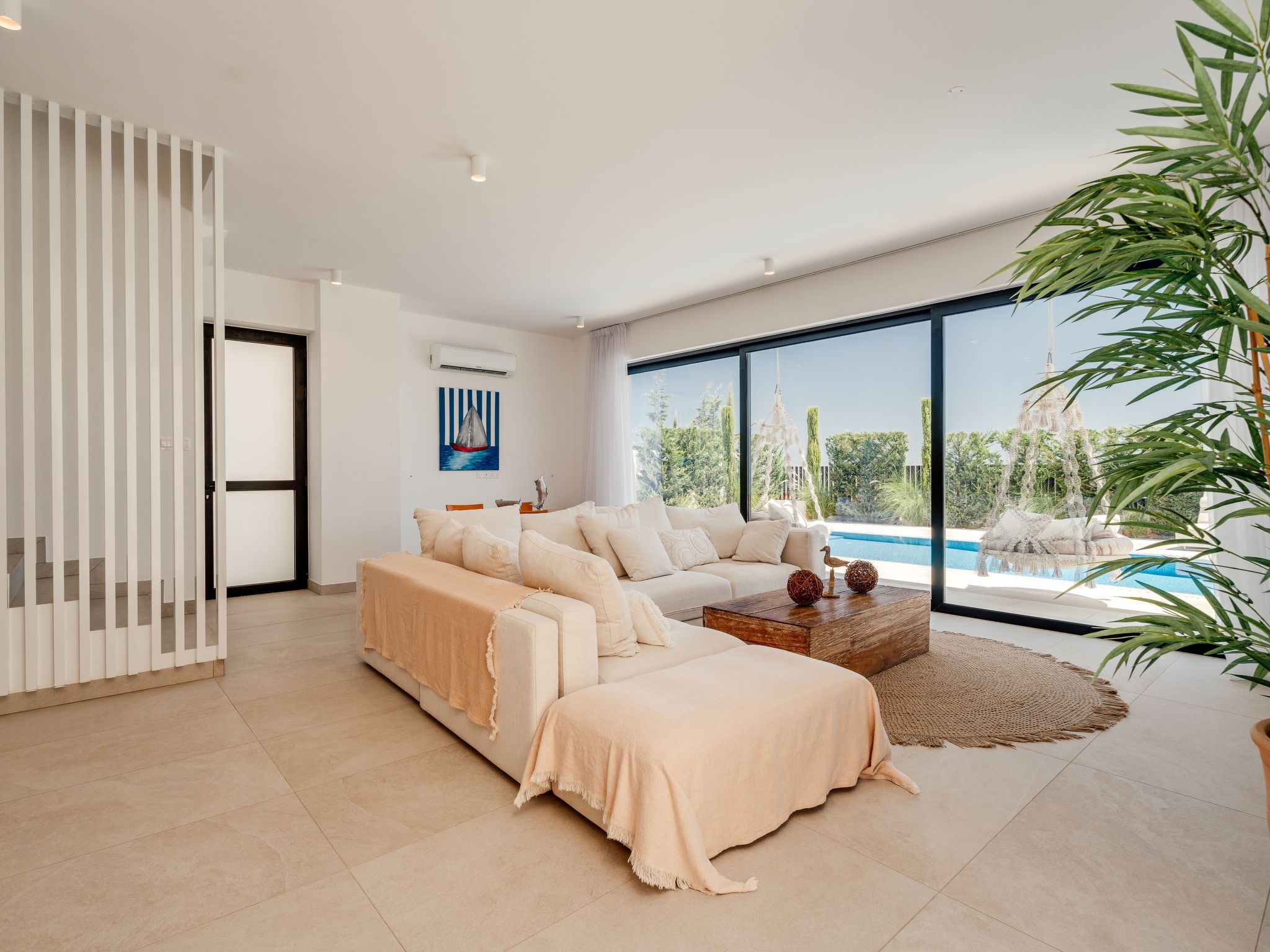 Photo of "Hercules 41" mit privatem Parkplatz