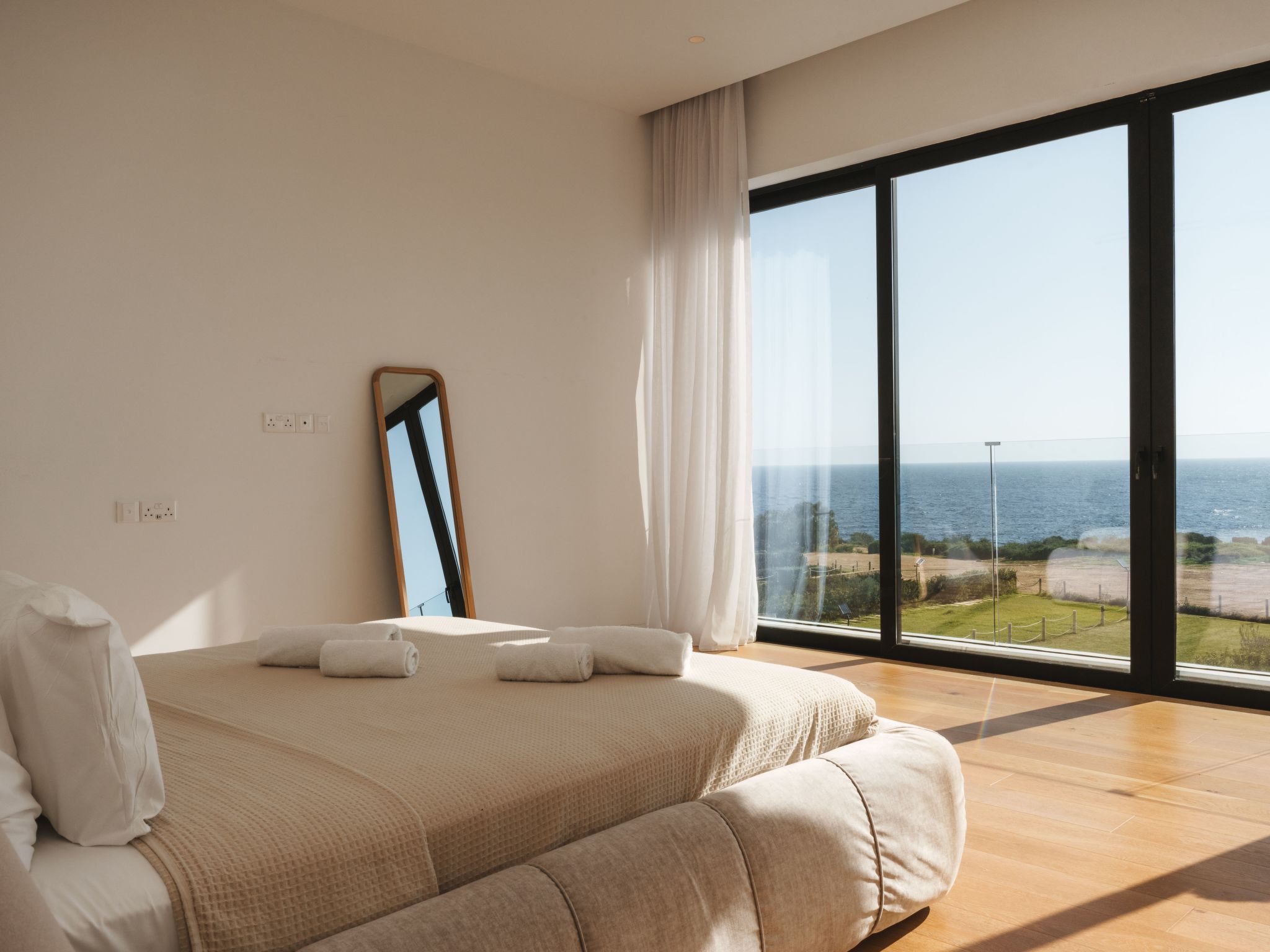 Periyiali Resort - Front Line Villa Chronos - 8