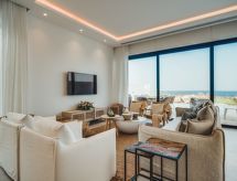 Villa Nefeli – Luxe vrijstaande villa aan zee in Protaras met privézwembad - thumbnail 6