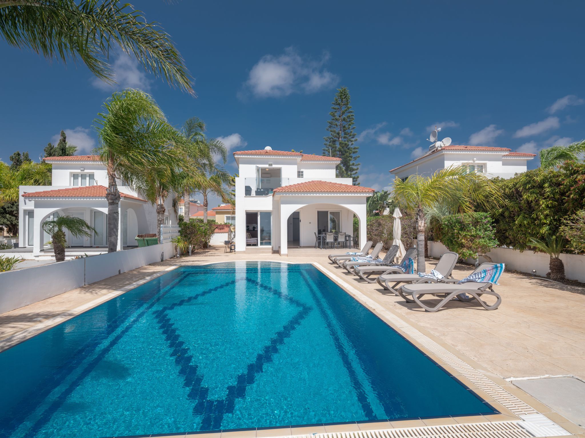 "Sunrise 11 Meeresfront"-Image-tags.info