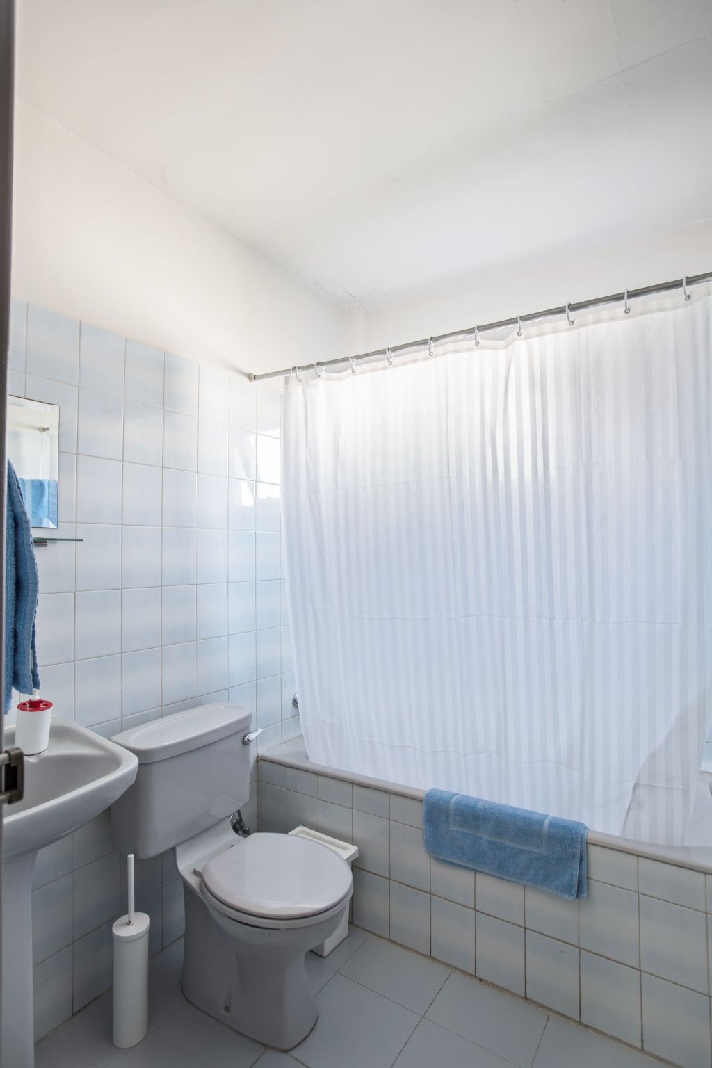 Gemütliche Wohnung mit schönem Balkon-Image-tags.info