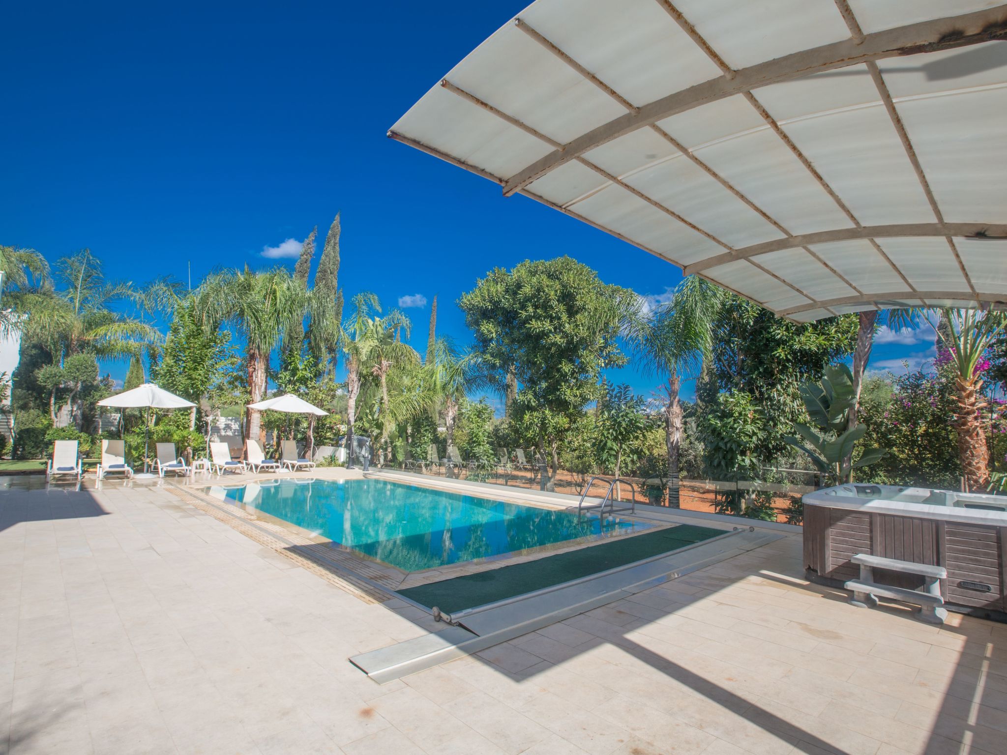 Haus in Ayia Napa mit privatem Pool