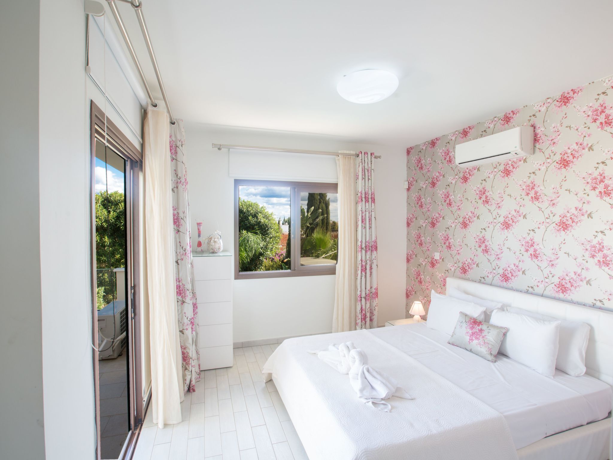 Haus in Ayia Napa mit privatem Pool-Image-tags.info