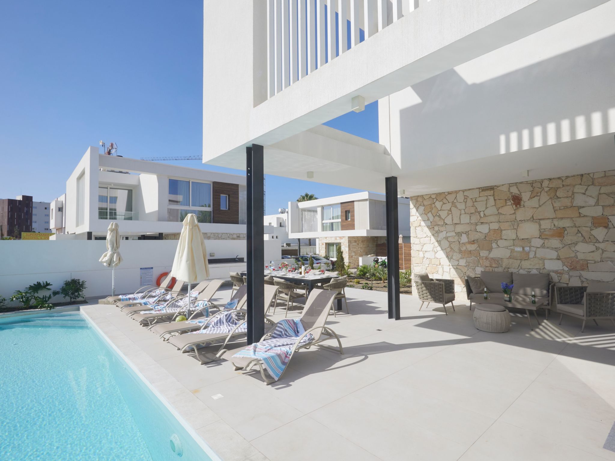 Schönes Ferienhaus Kube 1 in Agia Napa-Image-tags.info