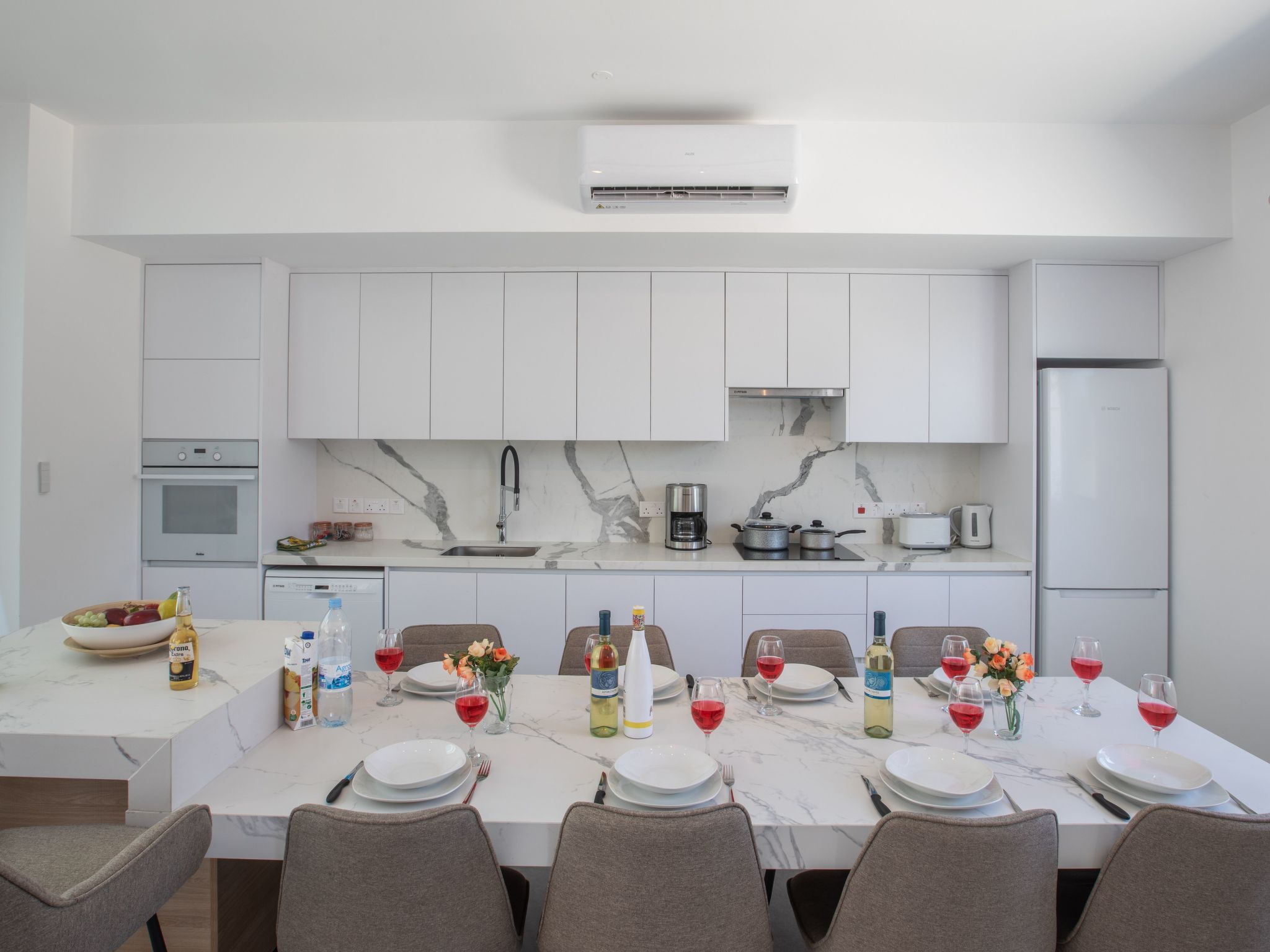 Ferienvilla Kube 4 für 12 Personen auf Zypern-Image-tags.info