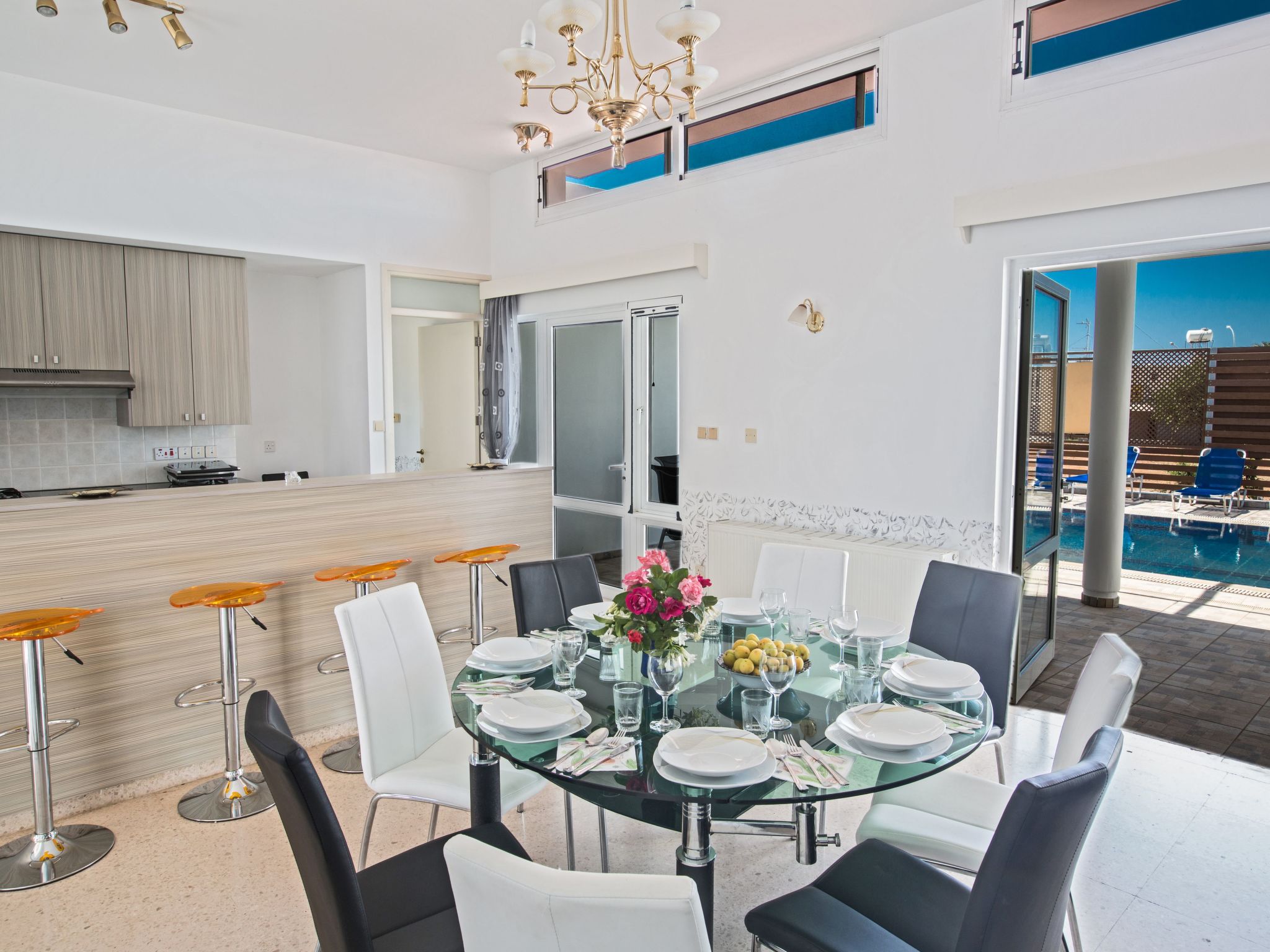 Moderne Ferienvilla in Ayia Napa-Image-tags.info