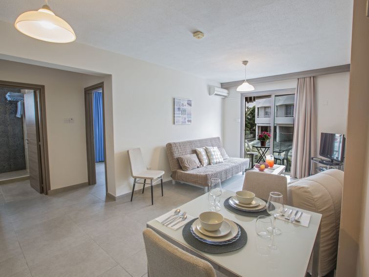 Helle Ferienwohnung Mit Balkon - Ayia Napa