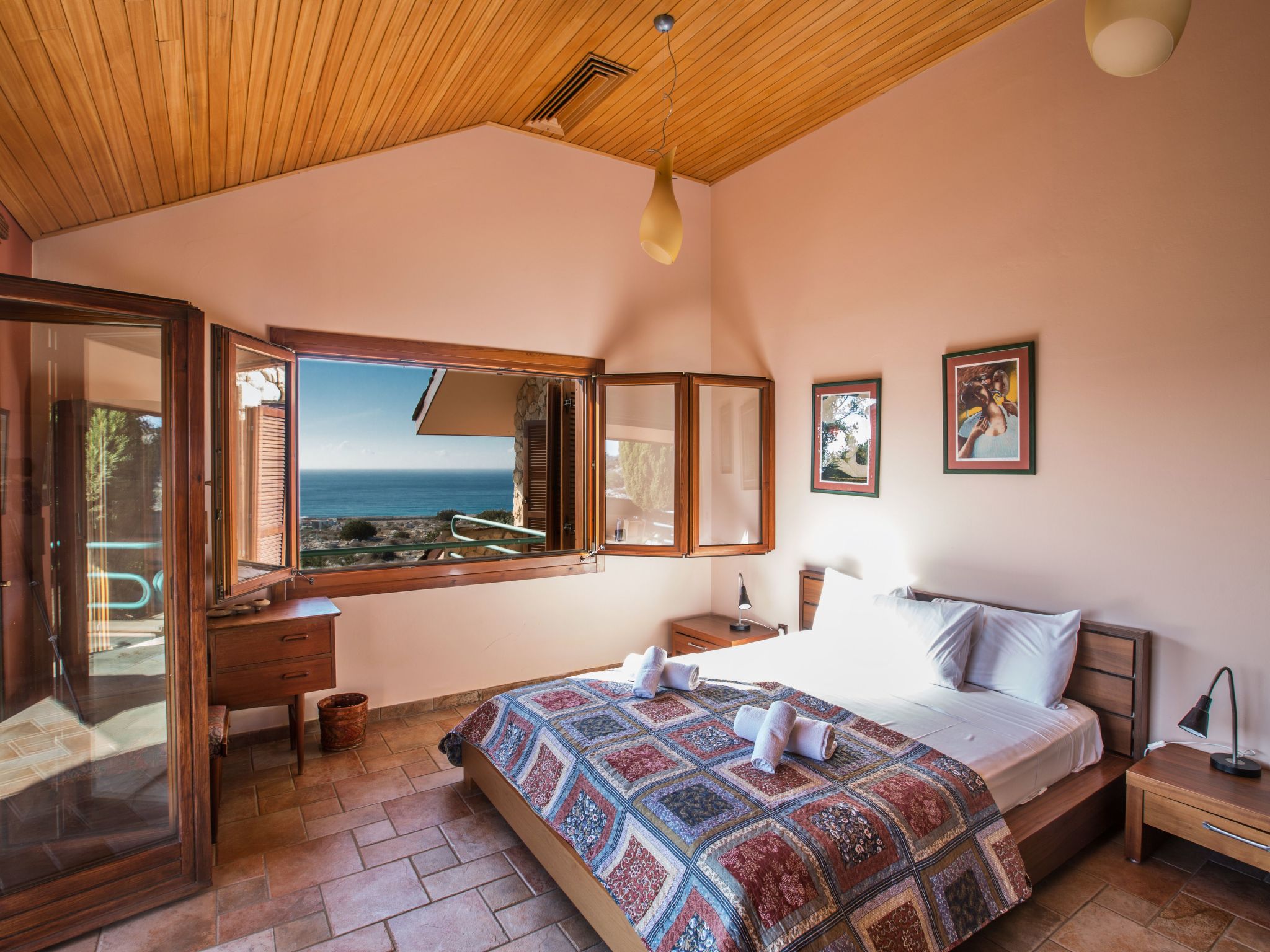 Private Villa mit Panoramablick auf das Meer-Image-tags.info