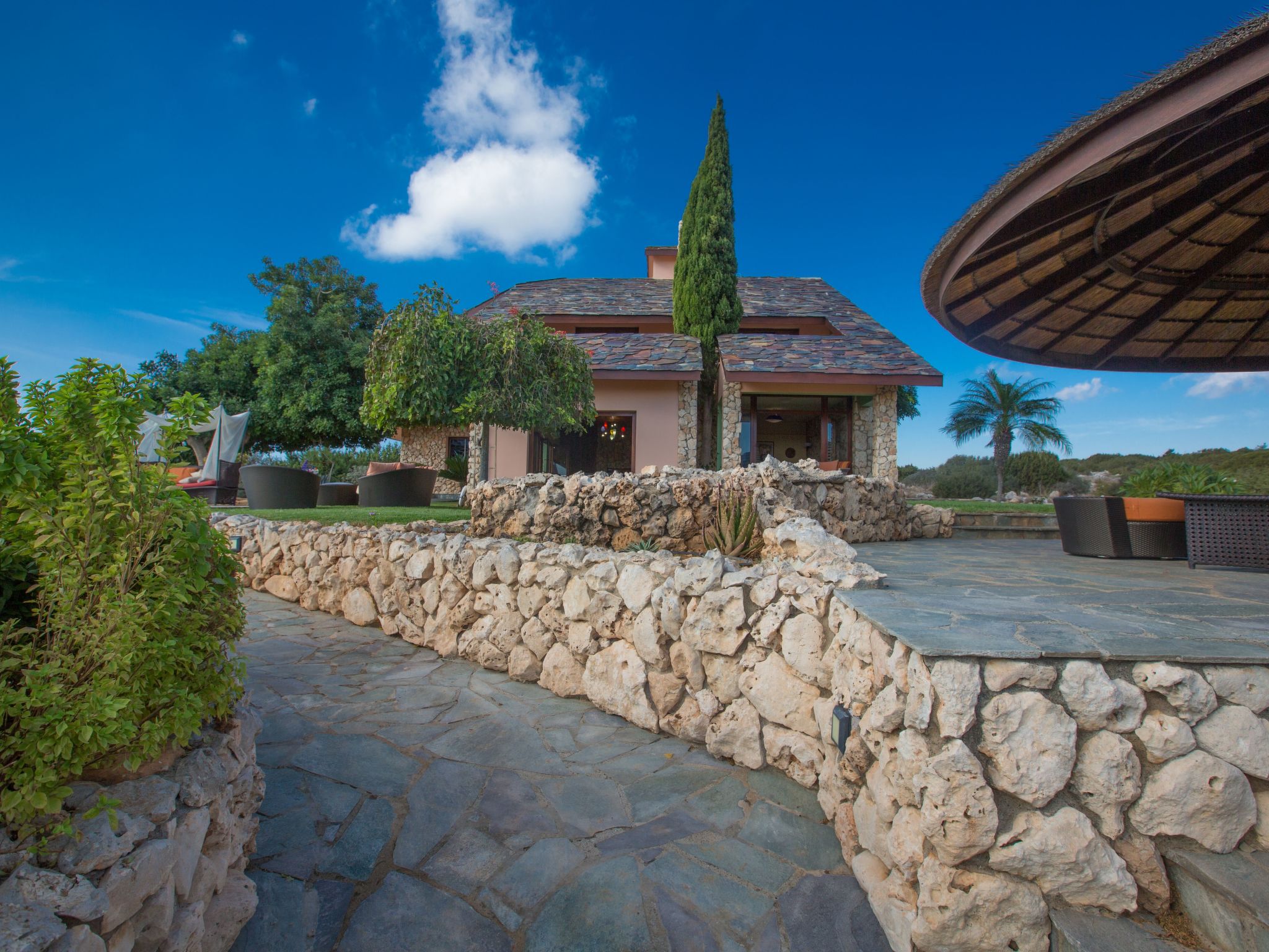 Private Villa mit Panoramablick auf das Meer-Image-tags.info