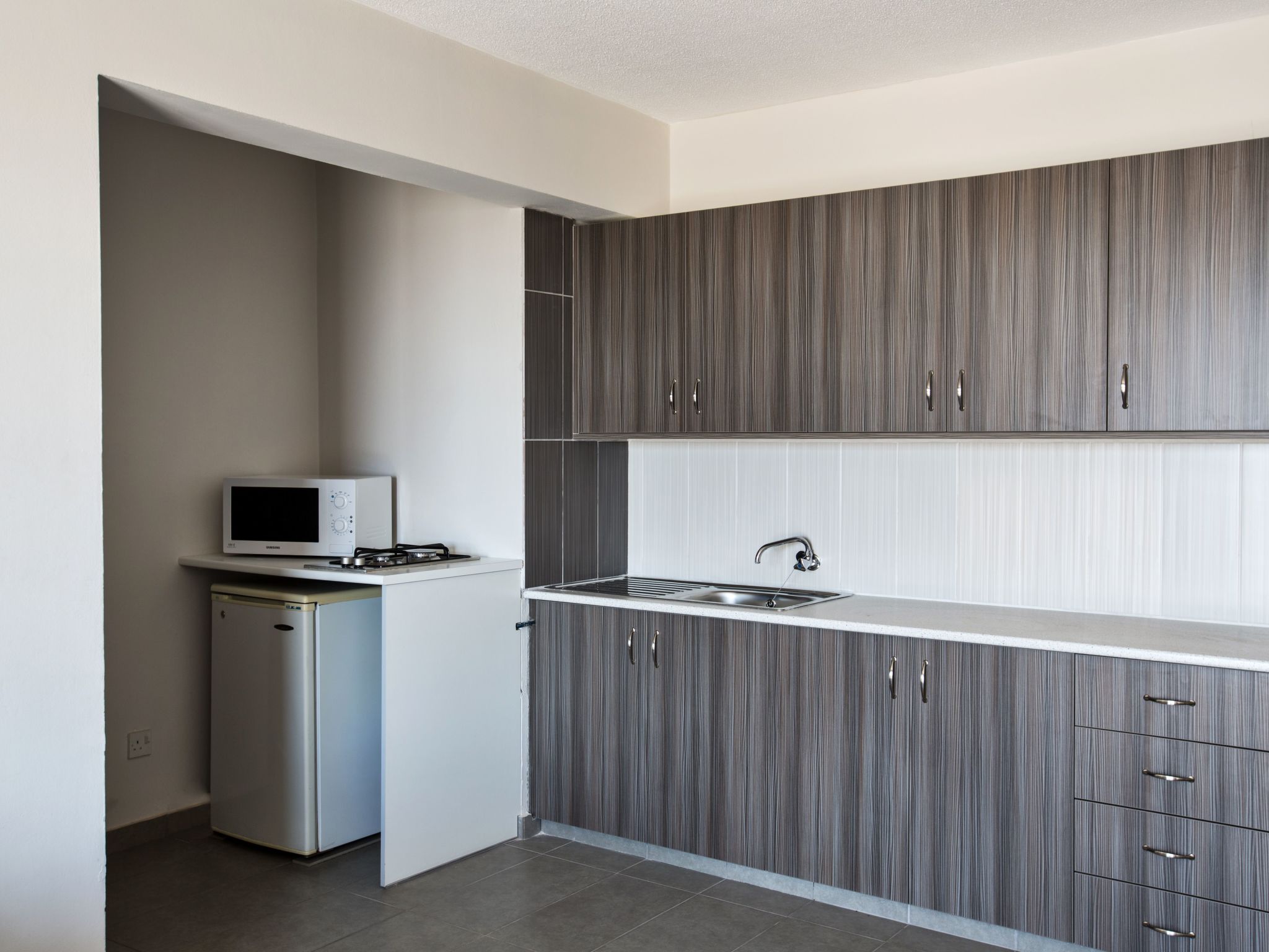 Komfortable Wohnung mit Balkon-Image-tags.info