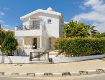 Vrijstaand vakantiehuis met privézwembad in Ayia Napa · 180 m² - thumbnail 5