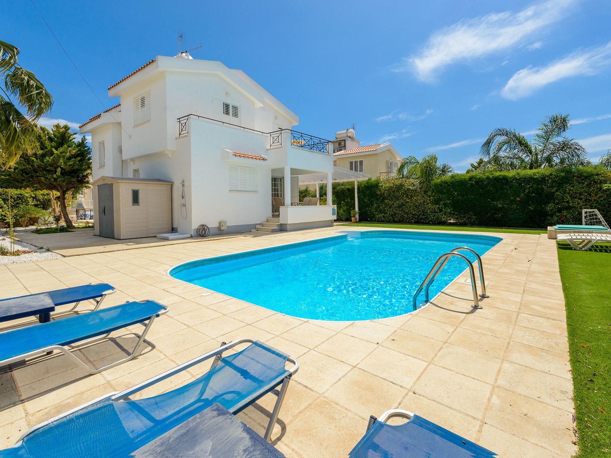 4-Schlafzimmer-Villa mit privatem Pool in Ayia Napa