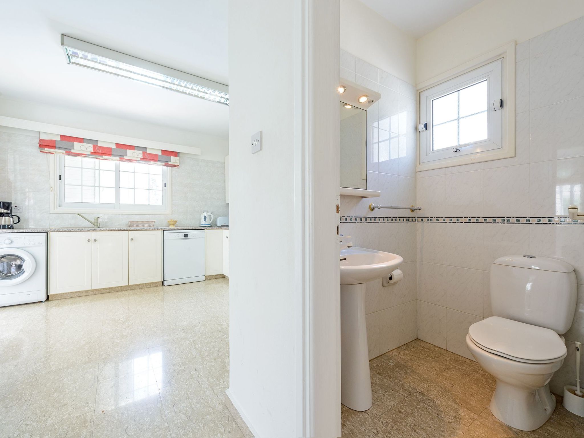 4-Schlafzimmer-Villa mit privatem Pool in Ayia Napa-Image-tags.info