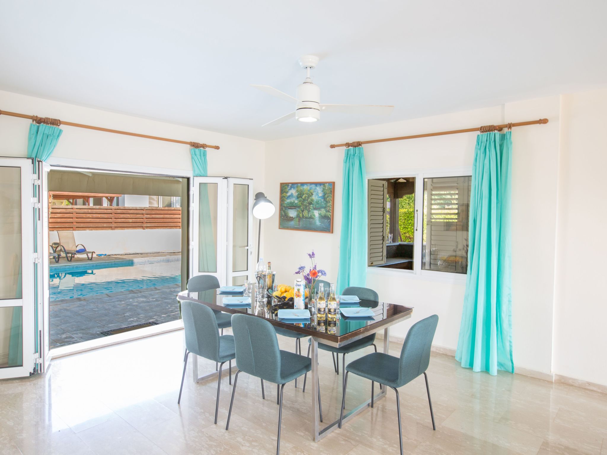 Geräumige und private Ferienvilla mit eigenem Pool-Image-tags.info