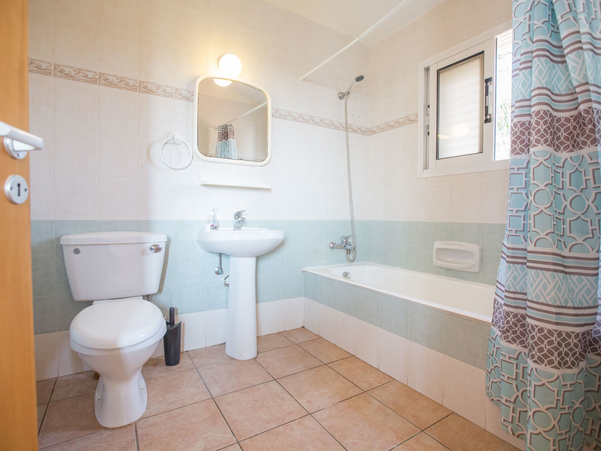 Geräumige und private Ferienvilla mit eigenem Pool-Image-tags.info