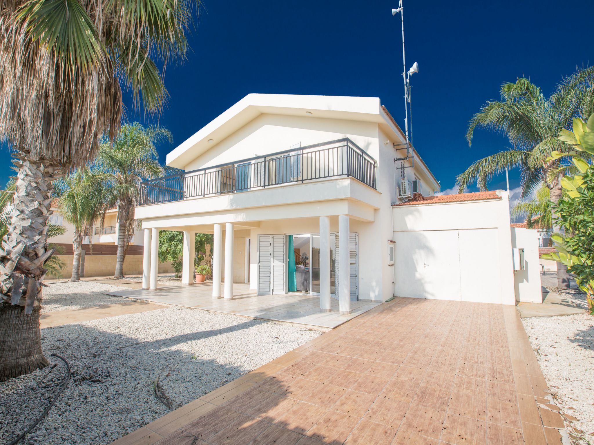 Geräumige und private Ferienvilla mit eigenem Pool-Image-tags.info