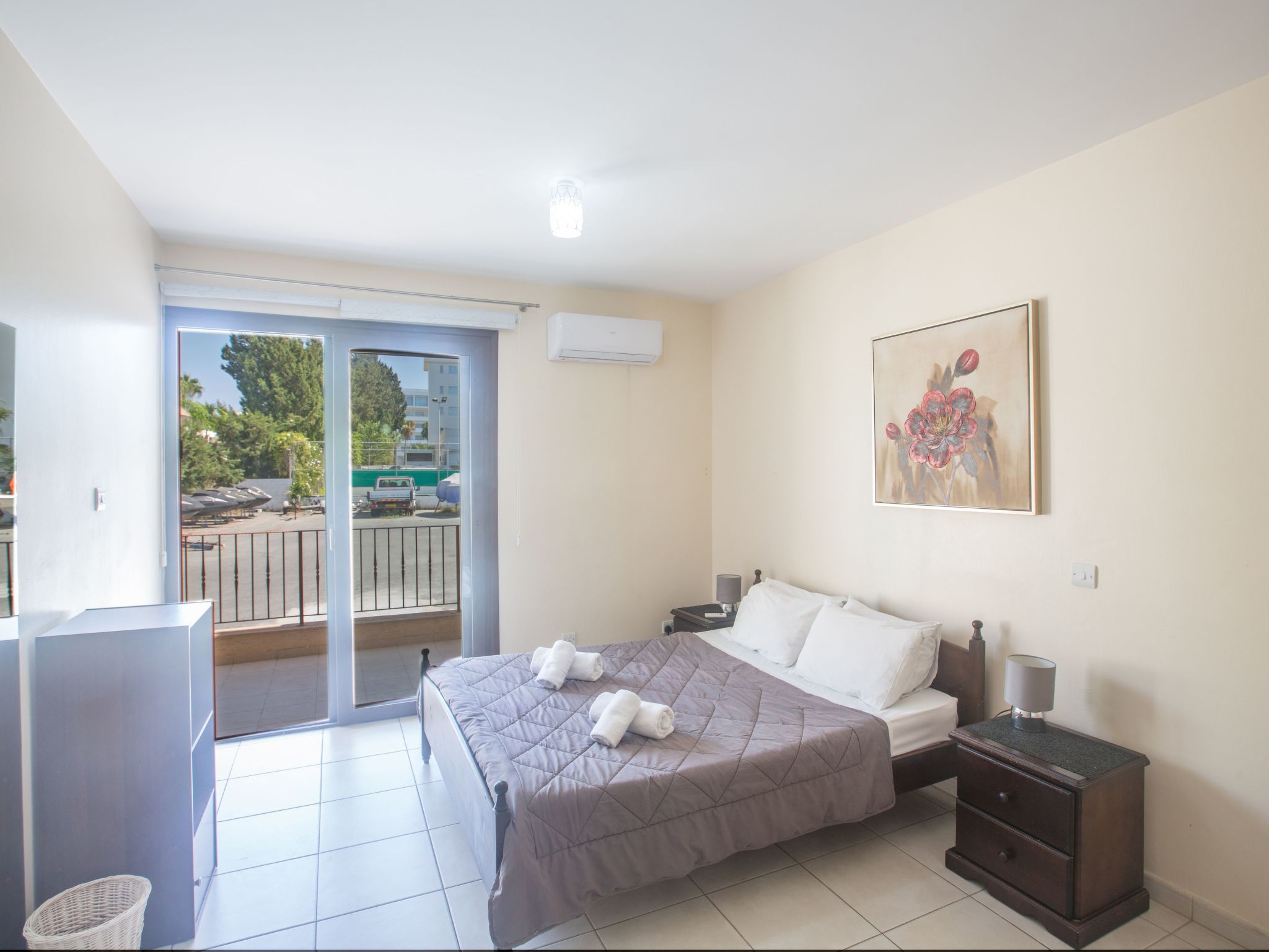 Moderne Erdgeschosswohnung in Ayia Napa-Image-tags.info