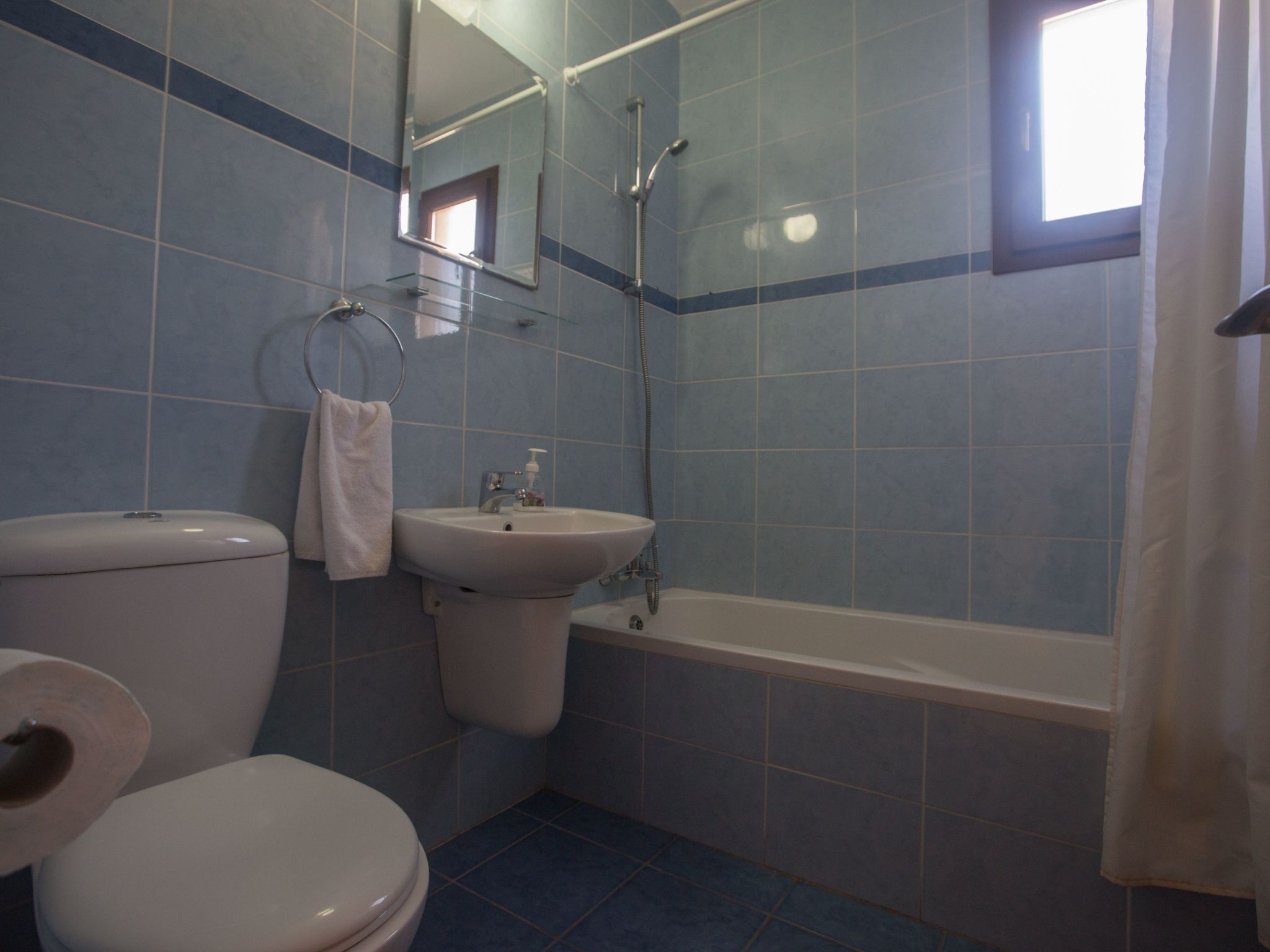 Moderne Erdgeschosswohnung in Ayia Napa-Image-tags.info