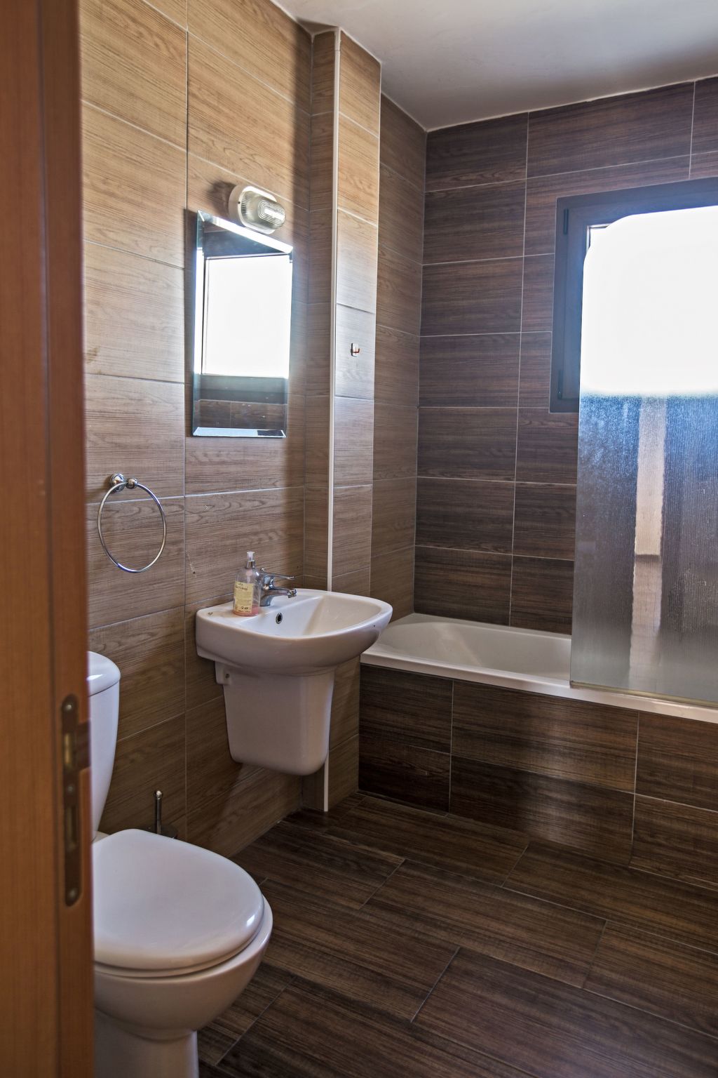 Moderne, komfortable Wohnung-Image-tags.info