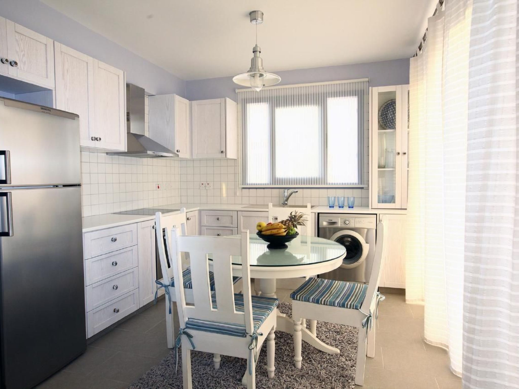 Mit Garten, Grill und Terrasse-Binnen