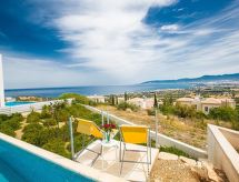 6-persoons vakantiehuis met privézwembad in Agios Georgios Pegeias · 6 pers. - thumbnail 3