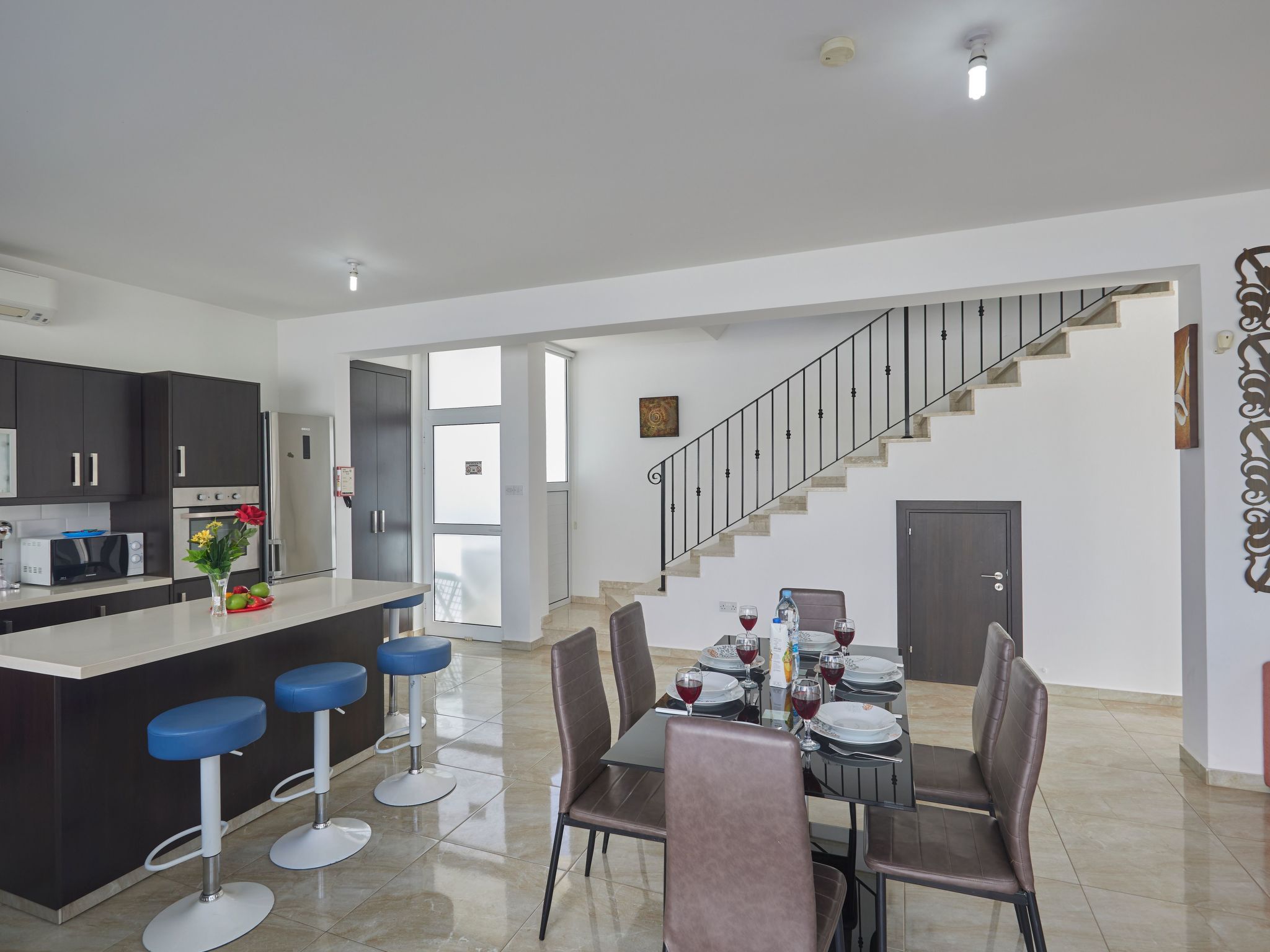 In Paralimni mit geräumigem Garten-Image-tags.info