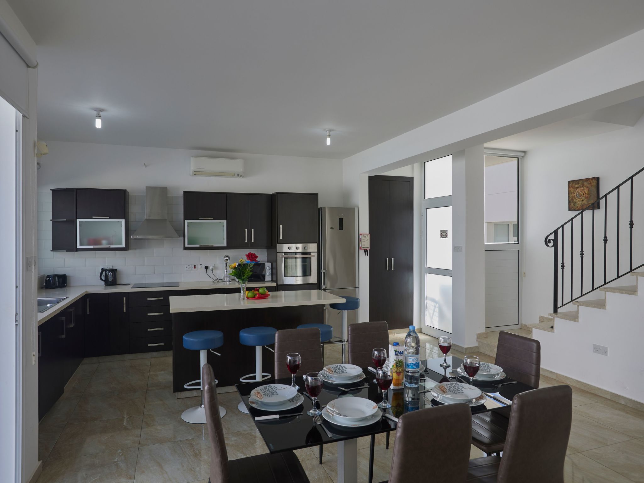 In Paralimni mit geräumigem Garten-Image-tags.info