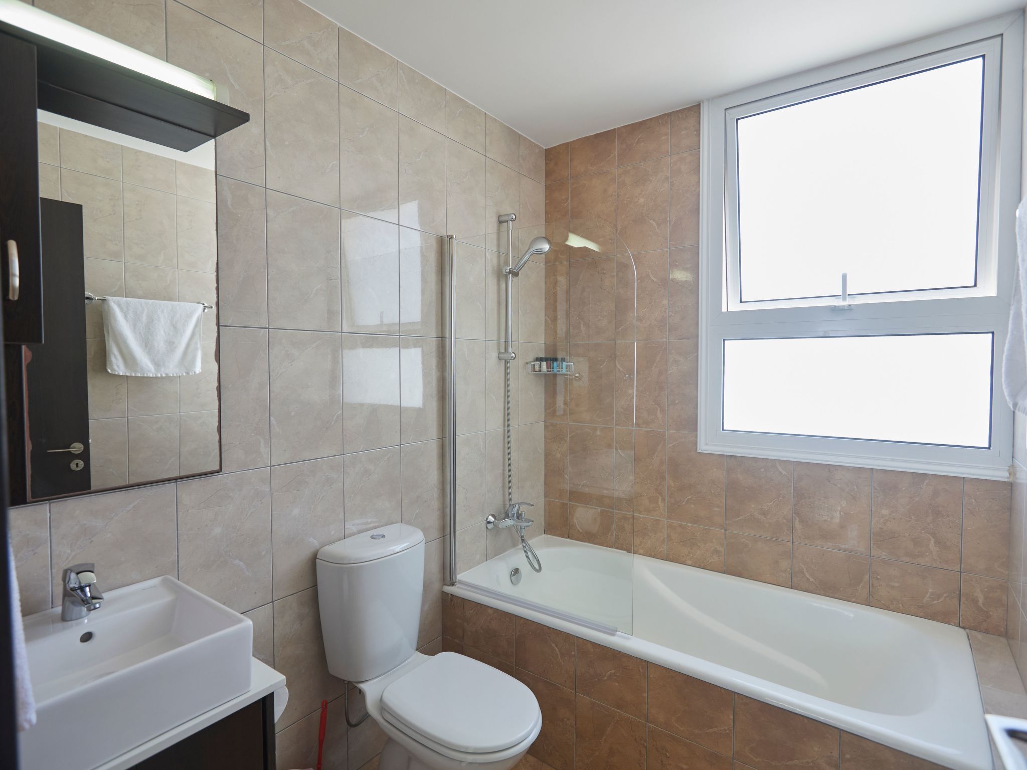 In Paralimni mit geräumigem Garten-Image-tags.info