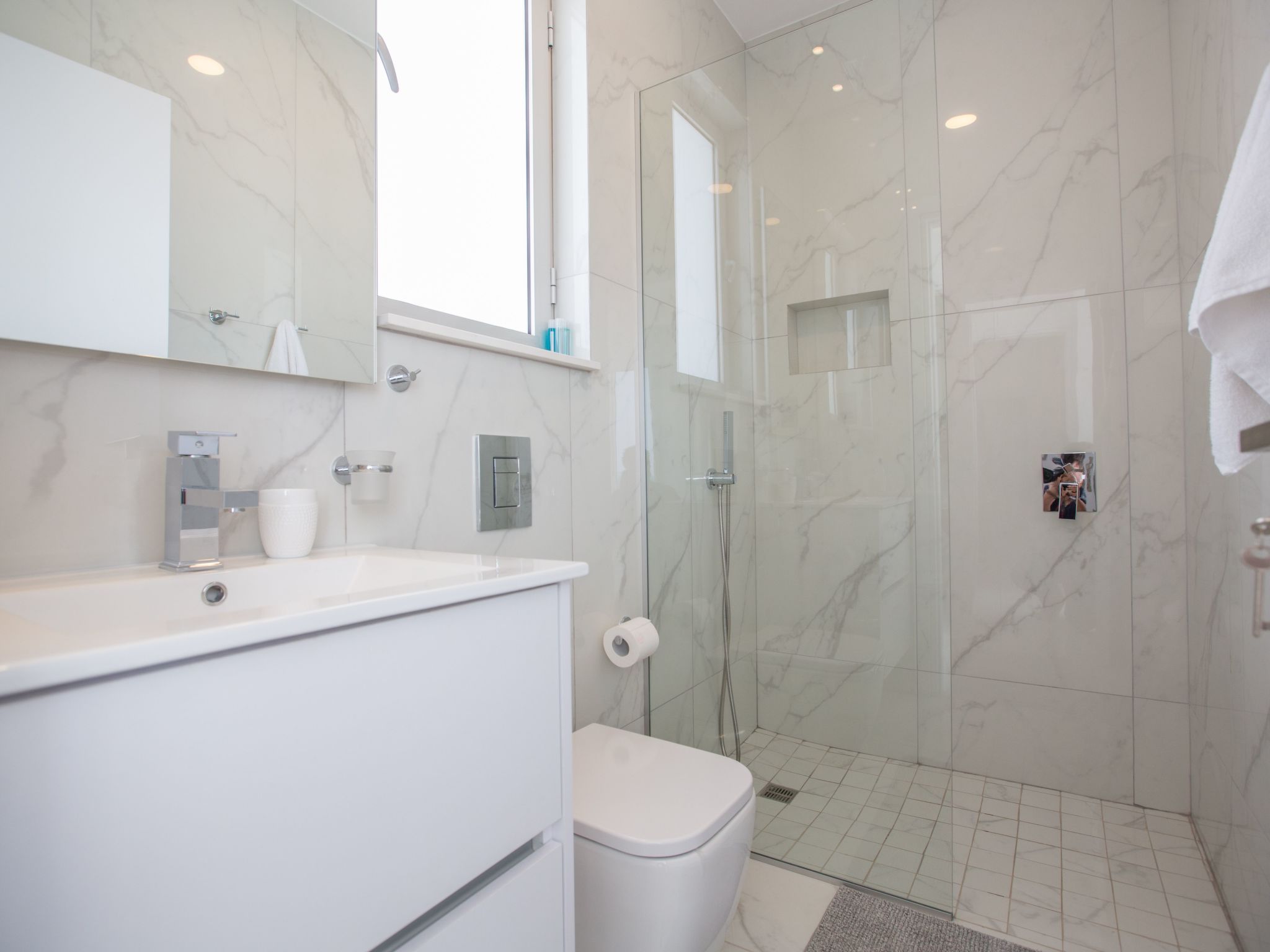 Haus in Pernera mit Bi-Fold Patio-Image-tags.info