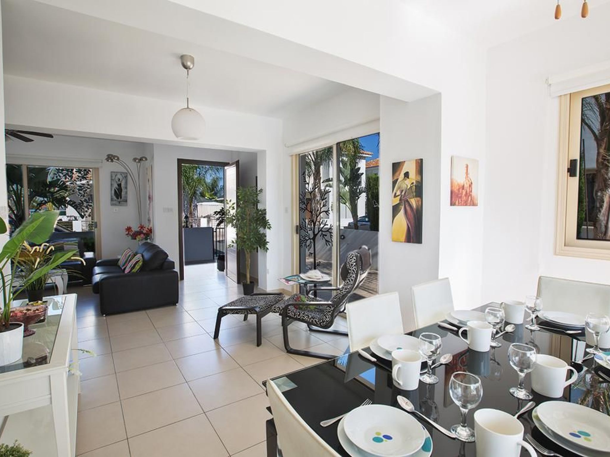 Ferienvilla PV17 mit Sonnenterrasse und Pool-Image-tags.info