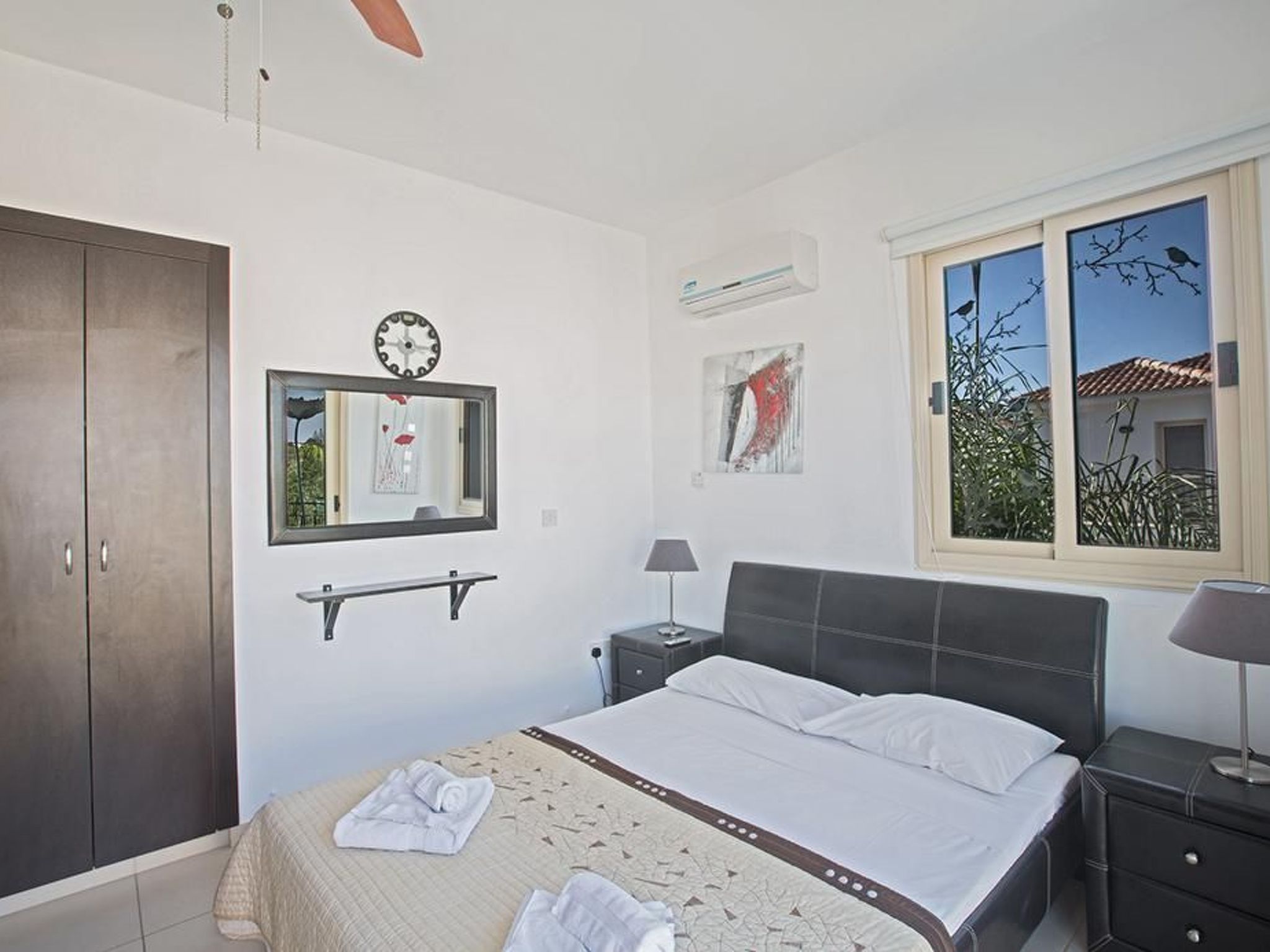 Ferienvilla PV17 mit Sonnenterrasse und Pool-Image-tags.info