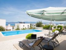 Vakantiehuis met privézwembad in Agios Georgios Pegeias - thumbnail 1