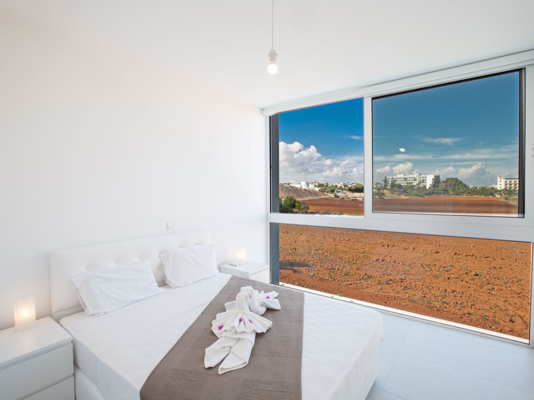 3-Schlafzimmer-Villa mit Pool, Dachgarten, Meerblick-Image-tags.info