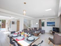 Vrijstaande villa met privézwembad in bewaakte residentie, Paphos - thumbnail 6