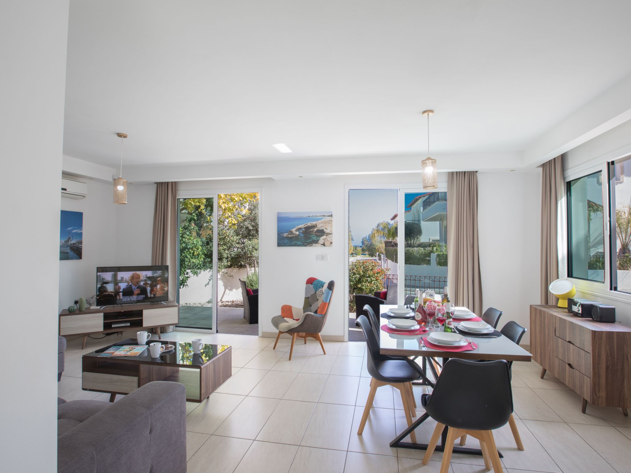 3-Bett-Villa mit privatem Pool in einer bewachten Anlage-Image-tags.info