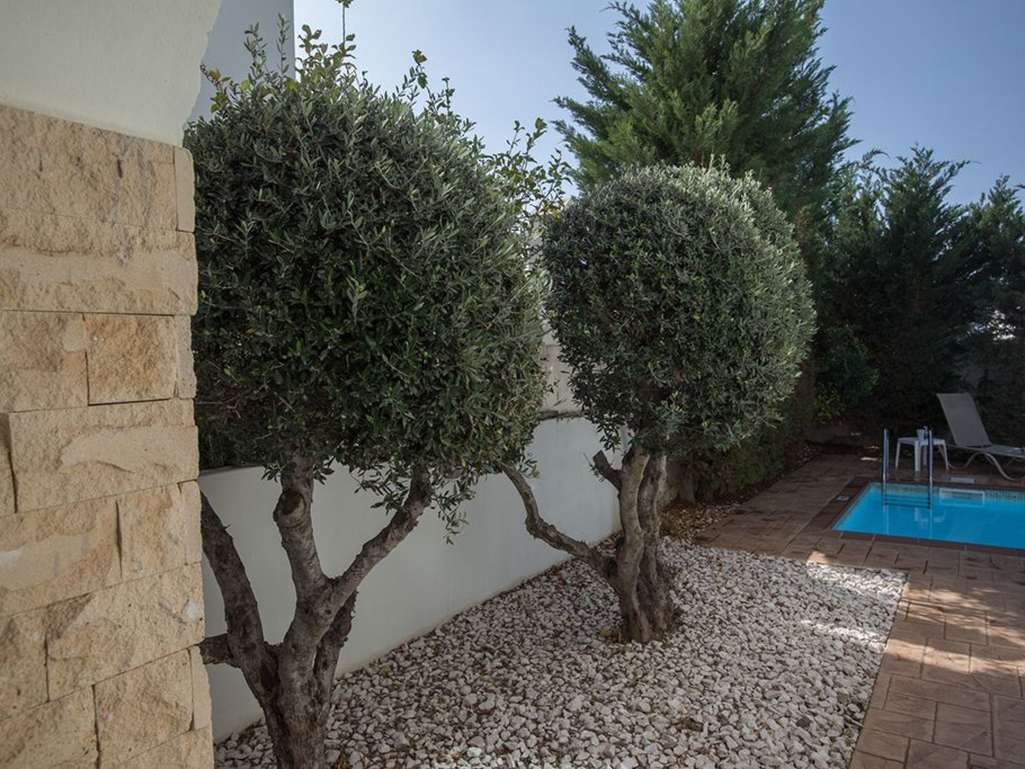 3-Bett-Villa mit privatem Pool in einer bewachten Anlage-Image-tags.info