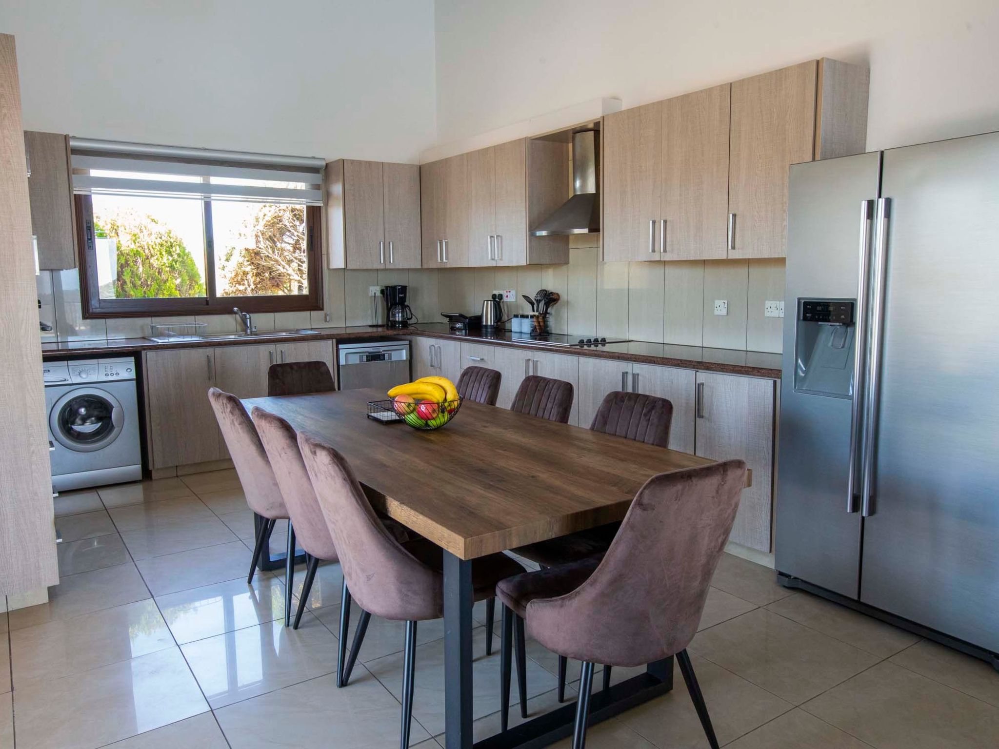 Villa mit Blick auf die Berge und Whirlpool-Binnen