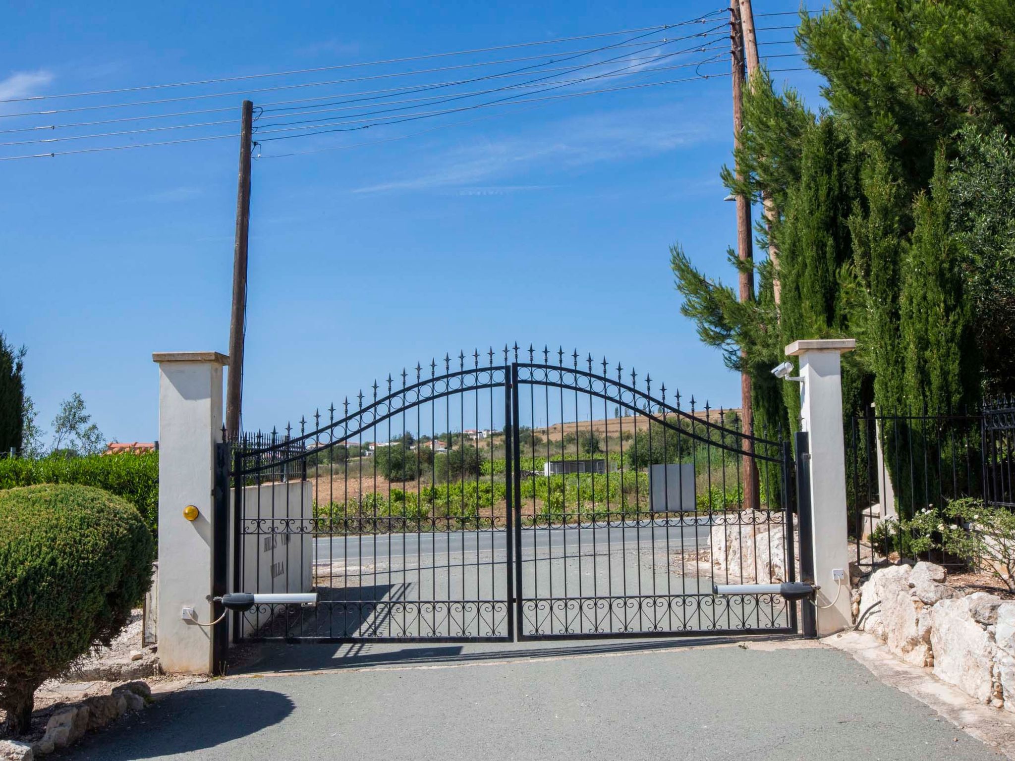 Villa mit Blick auf die Berge und Whirlpool-Binnen