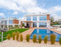 Vakantiehuis in Peyia op 1 km van centrum met privézwembad - thumbnail 1