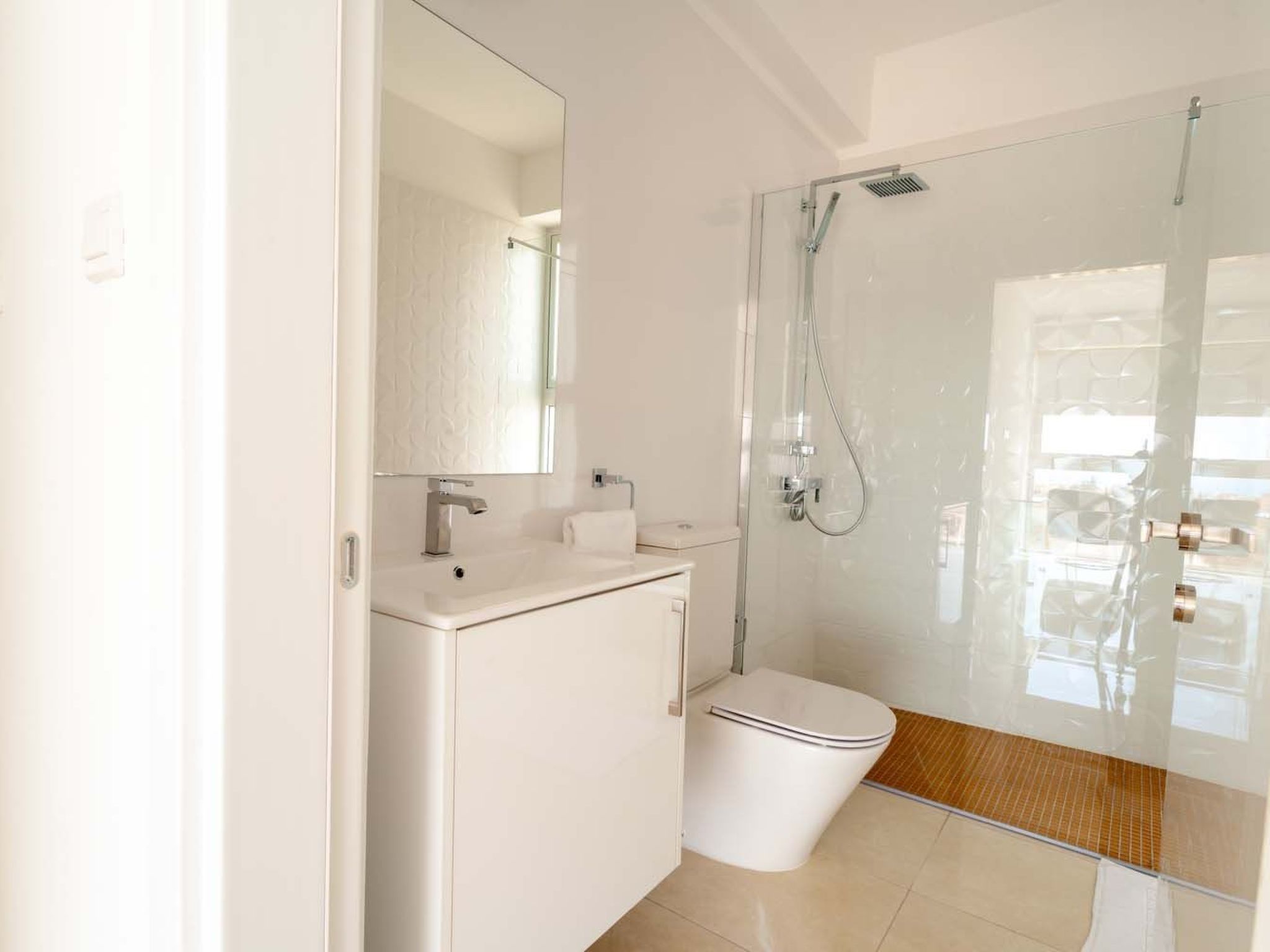 Coral Elite Residence mit Pool und Whirlpool-Binnen