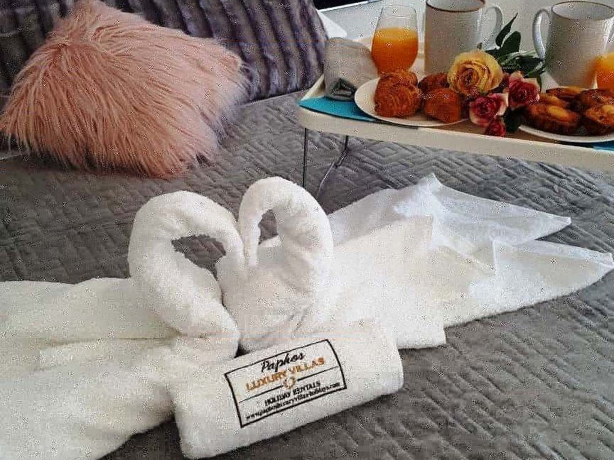 Luxuriöse Villa mit 4 Schlafzimmern, privatem Pool und Whirlpool