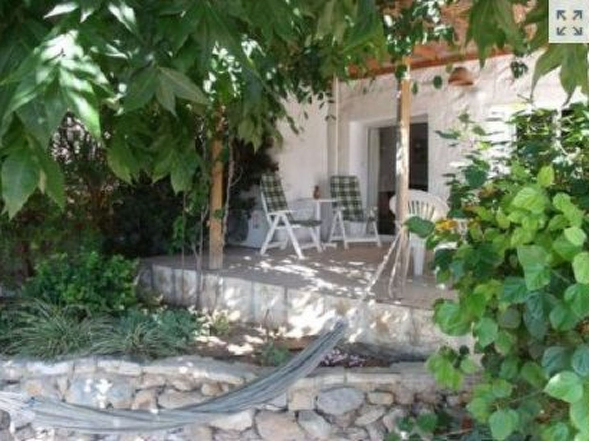 "Iptamena" mit Blick auf das Wasser-Binnen