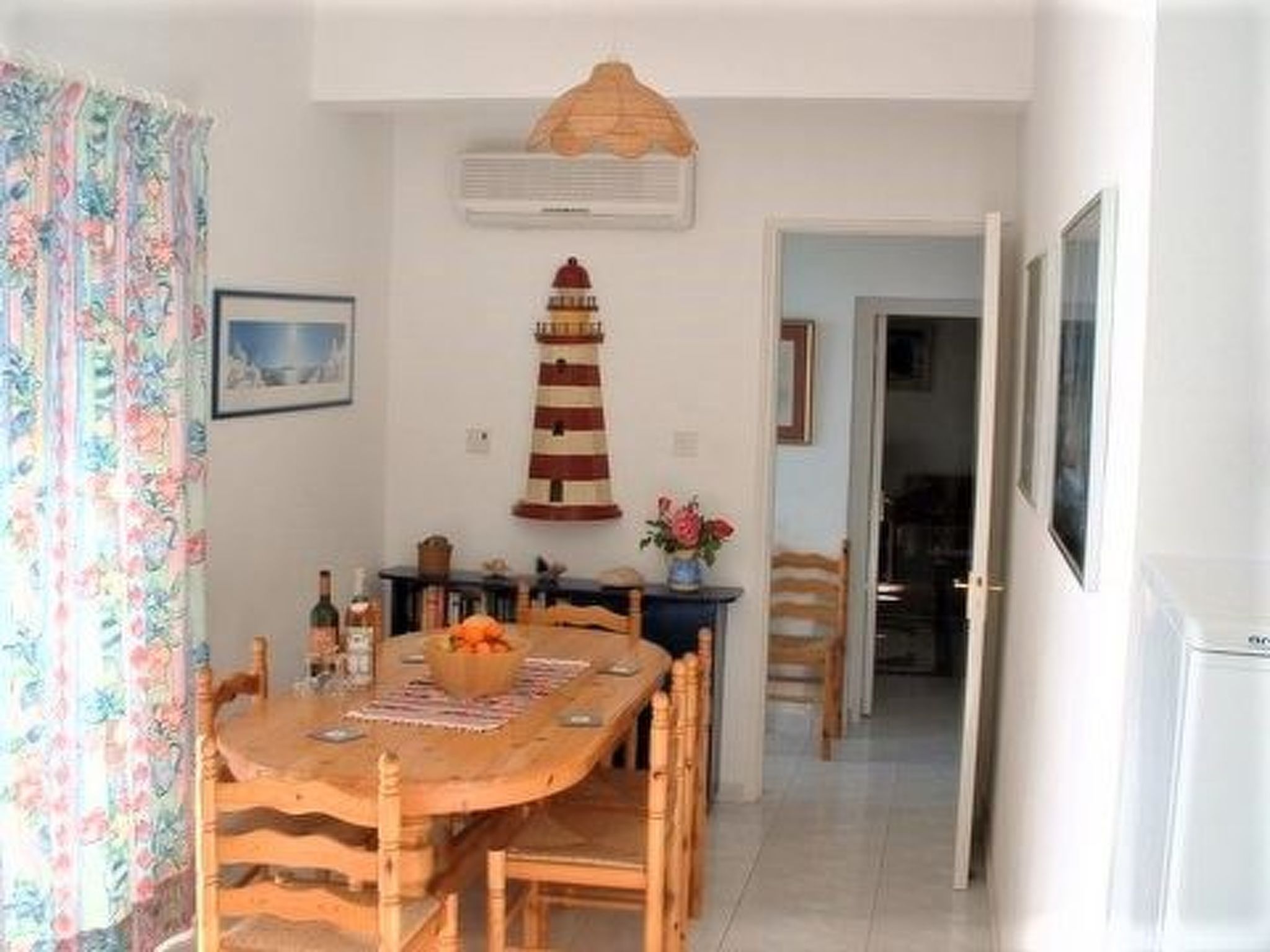 "Iptamena" mit Blick auf das Wasser-Binnen