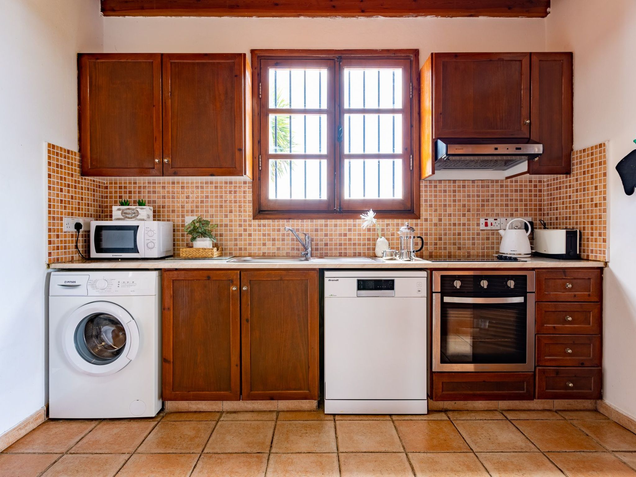 In Polis Chrysochous mit Offenem Kamin-Binnen