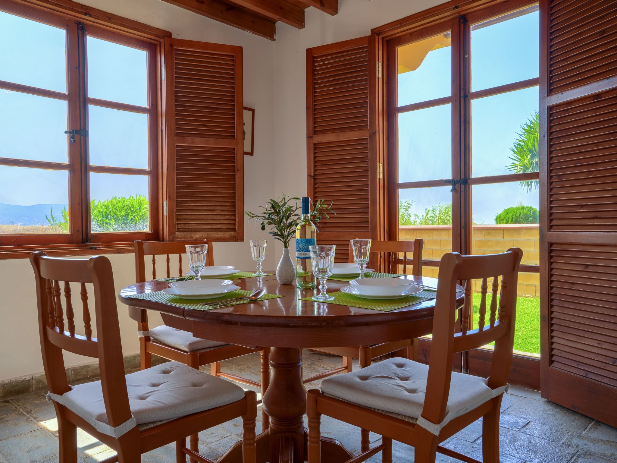 Schönes Ferienhaus mit Balkon in Polis Chrysochous-Binnen