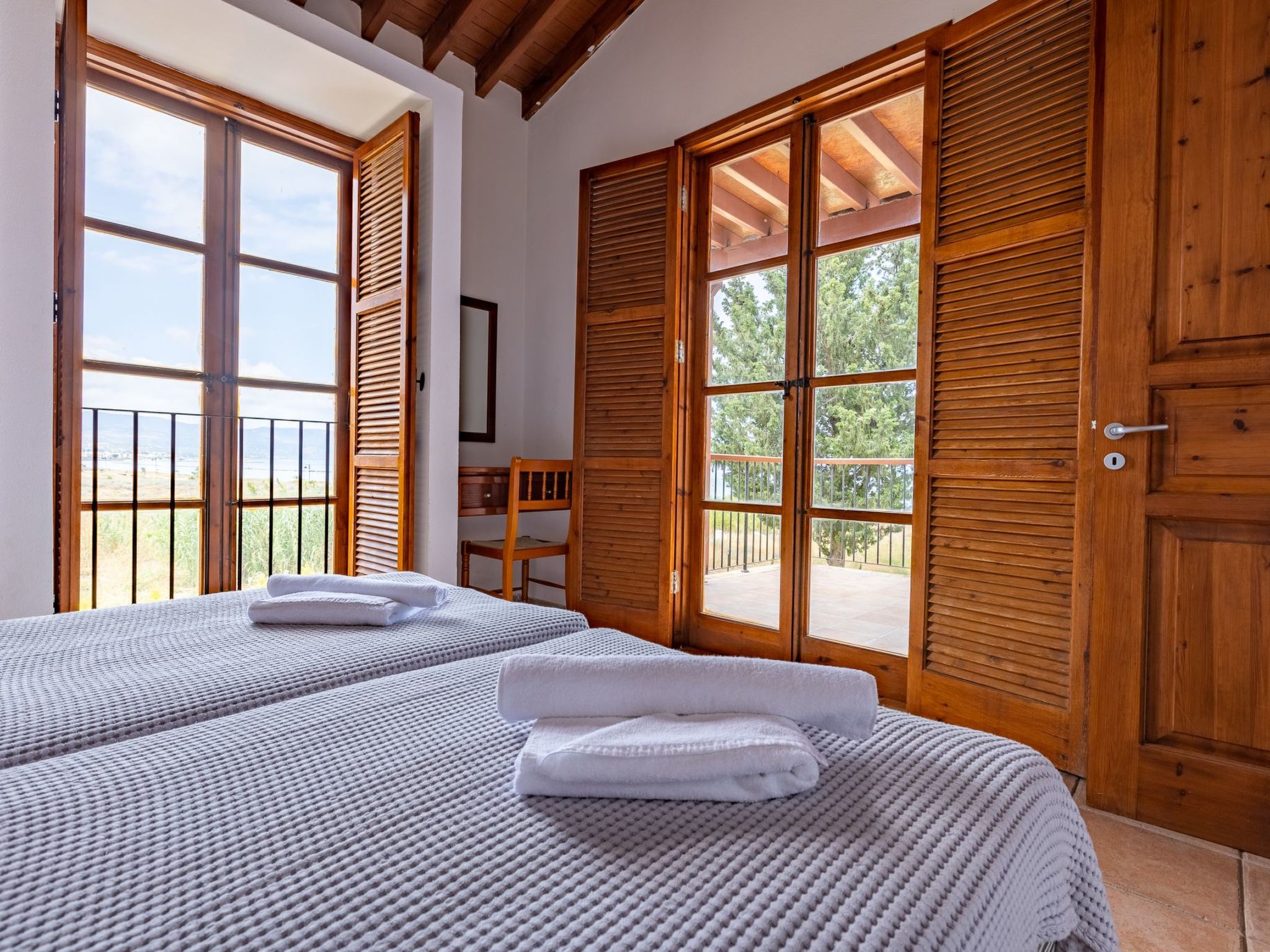 Beach Front 3-Schlafzimmer-Villa - 1. Linie vom Strand-Binnen