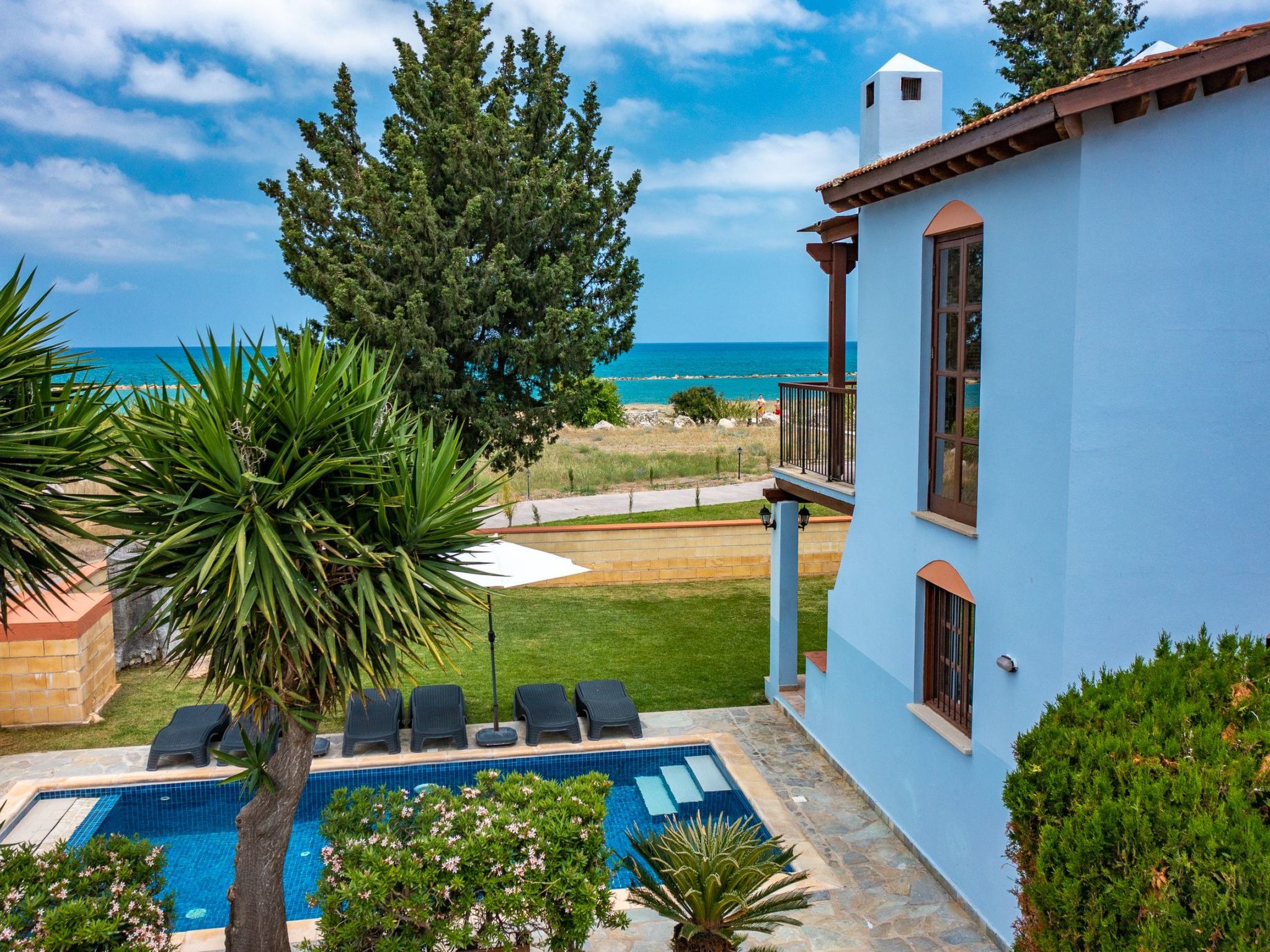 Beach Front 3-Schlafzimmer-Villa - 1. Linie vom Strand-Binnen