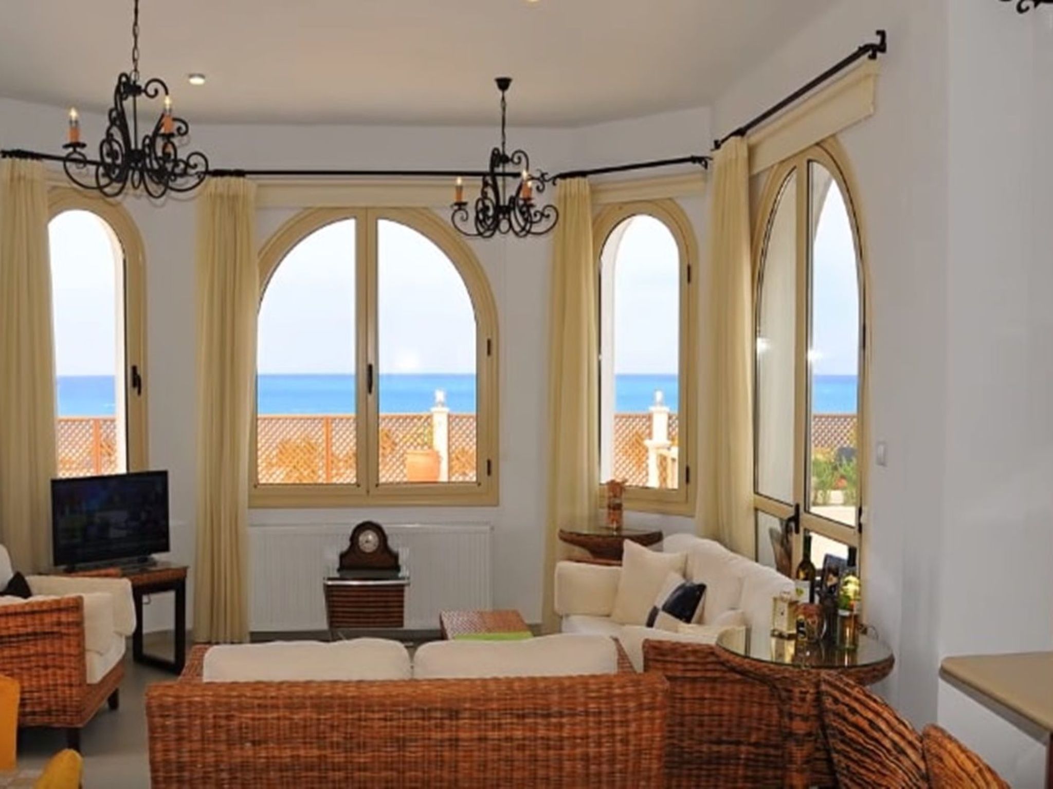 Mit Privatpool für 6 Personen ca. 170 m&sup2; in Poli Crysochous, Südzypern-Rep-Binnen